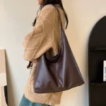New Tote bag hand bill of lading shoulder women's bag retro simple large bag Tote bag