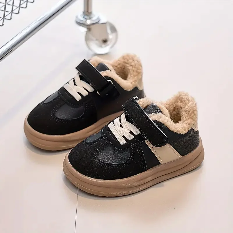 kf-S0e5848f9f2dc4288a58379af73981974O Boys Girls Winter Warm Shoes for Kids Sports Sneakers Fleece-Lined Soft Rubber Sole Anti Slip Retro Frosted Leather Casual Shoes - Image 1