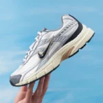 Nike Initiator Comfortable Cushioning Lightweight Men's Shoes for Outdoor Running and Fitness Io7609-101