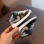 2026 New Children's Mid-Top Sports Shoes Breathable Kids' Walking Shoes Boys Girls Fashion Casual Anti-Slip Shoes